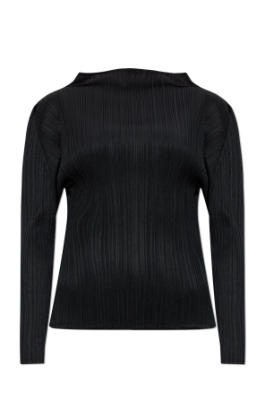 Pleated top