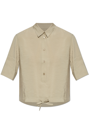 Polo de corte holgado