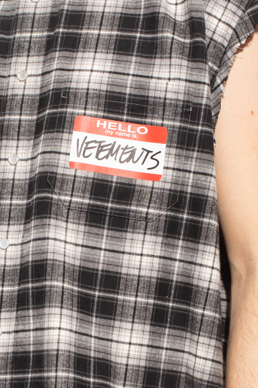 VETEMENTS Sleeveless shirt