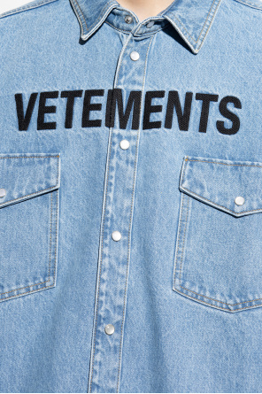 VETEMENTS Koszula jeansowa z logo