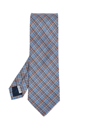 Silk tie