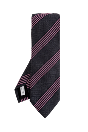 Silk tie