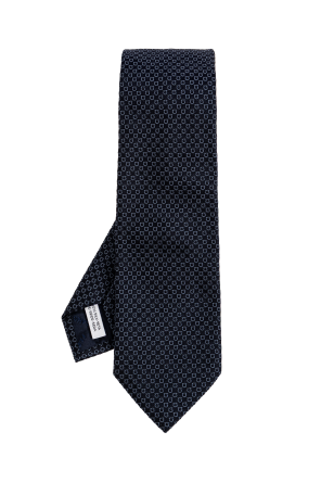 Silk tie