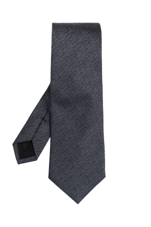 Silk tie