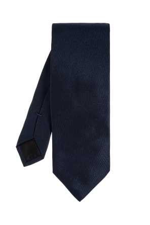 Silk tie