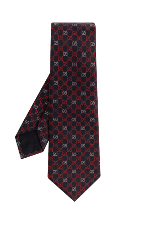 Silk tie