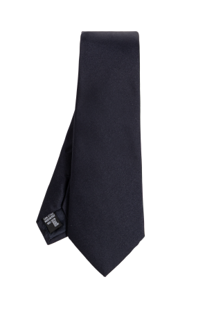 Silk tie