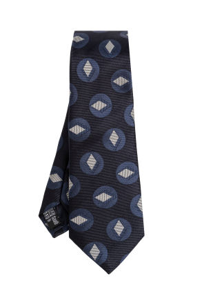 Silk tie