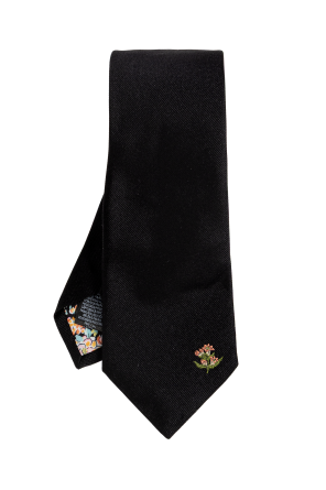 Silk tie