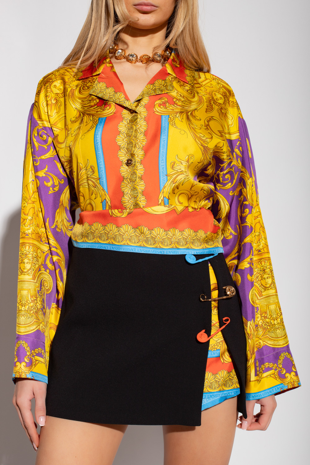 Versace Oversize shirt with ‘Barocco Goddess’ motif