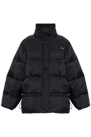Insulated jacket with a stand-up collar