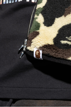 A BATHING APE® Fleece with camouflage pattern