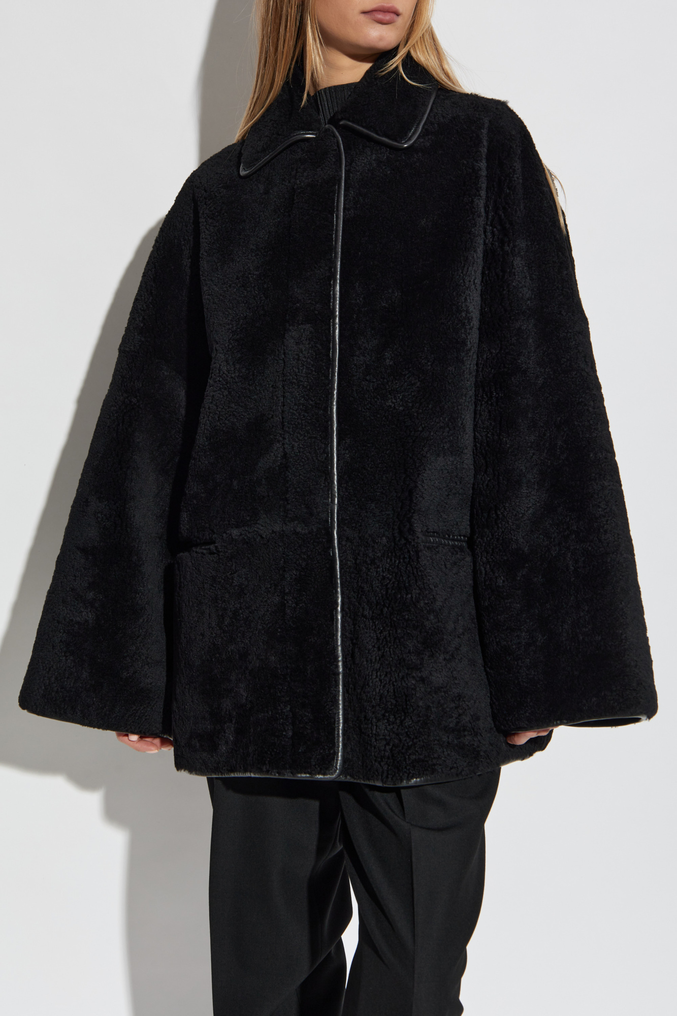 Black Shearling coat with pockets TOTEME - Vitkac Italy