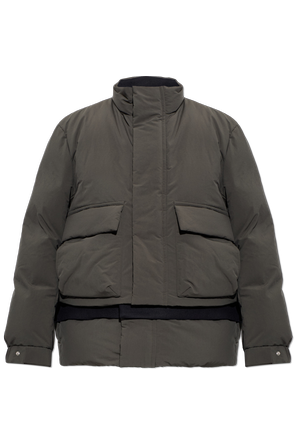 Insulated jacket with stand-up collar