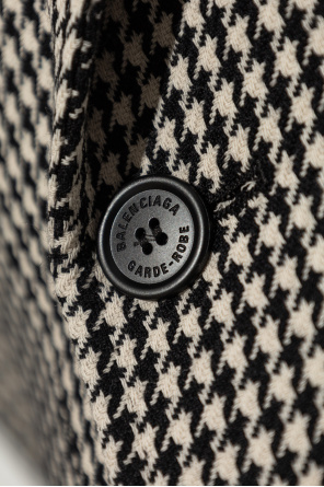 Balenciaga Blazer cruzado con patrón de "pata de gallo"