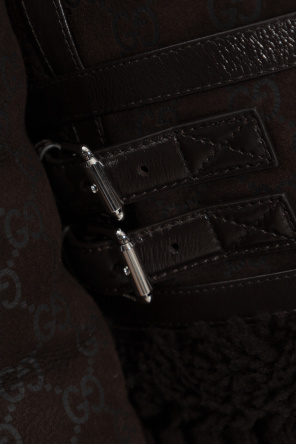 Gucci Abrigo de piel vuelta con patrón "GG"