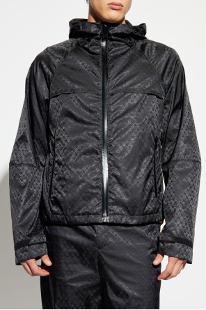 Alexander McQueen Jacke mit charakteristischem Totenkopf-Motiv