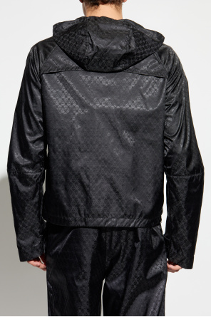 Alexander McQueen Jacke mit charakteristischem Totenkopf-Motiv