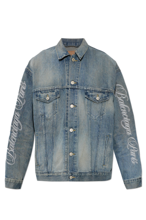 Chaqueta vaquera con efecto "vintage" od Balenciaga