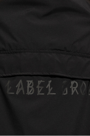 44 Label Group Étiquette du t-shirt coupée