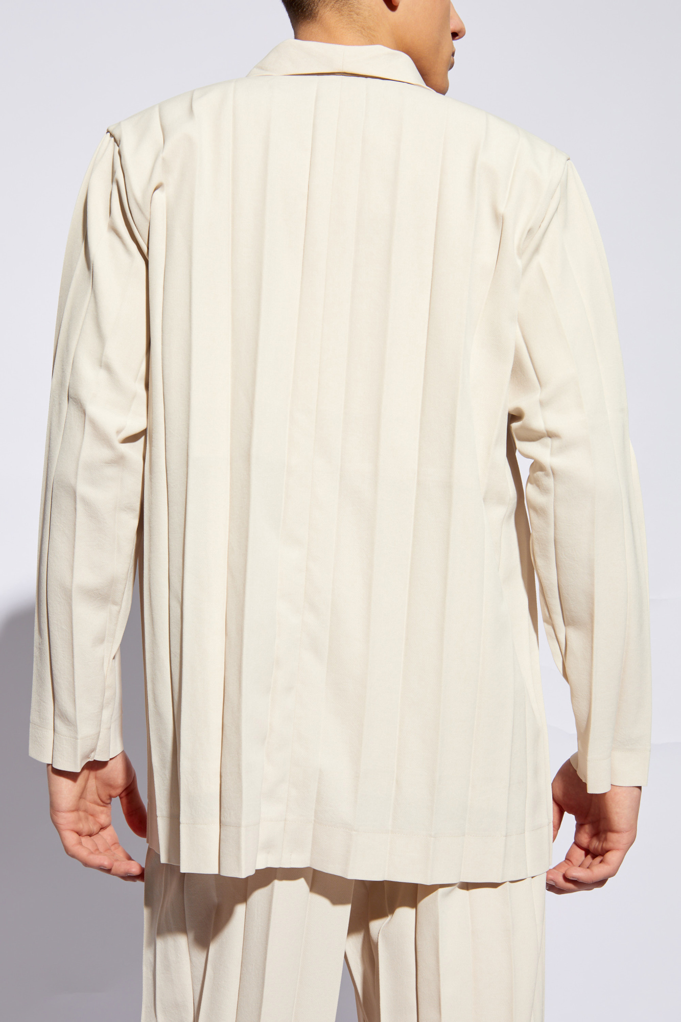 Boxy t-shirt with ribbed crewneck Pleated Blazer