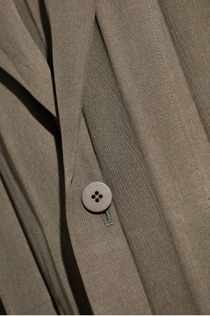 Homme Plissé Issey Miyake Americana plisada