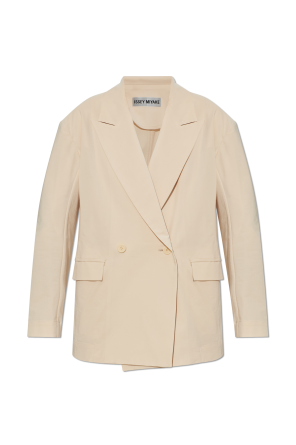 Double-breasted blazer od Issey Miyake