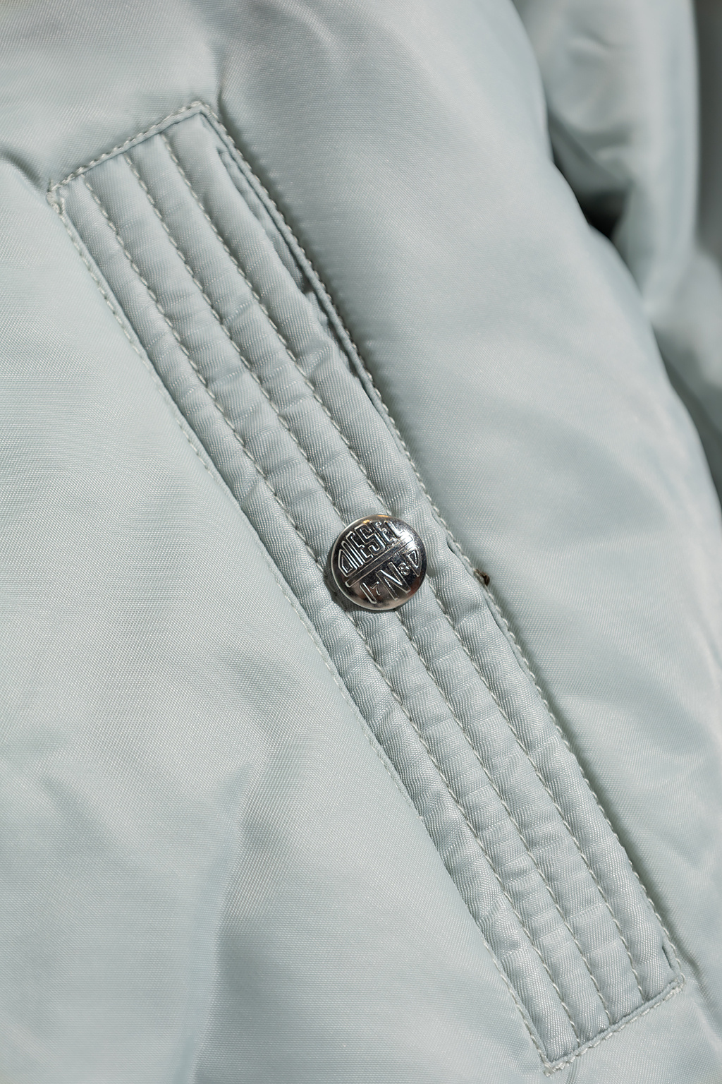 NEW Louis Vuitton Luxury Brand Full White Color Bomber Jacket POD