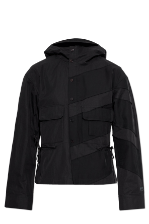 Casaco leve com capuz