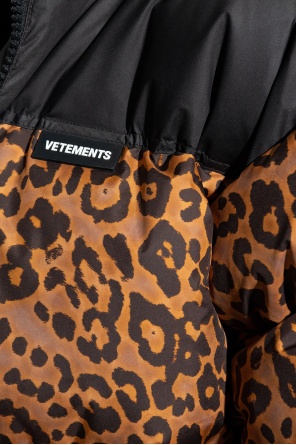 VETEMENTS Down jacket with animal motif