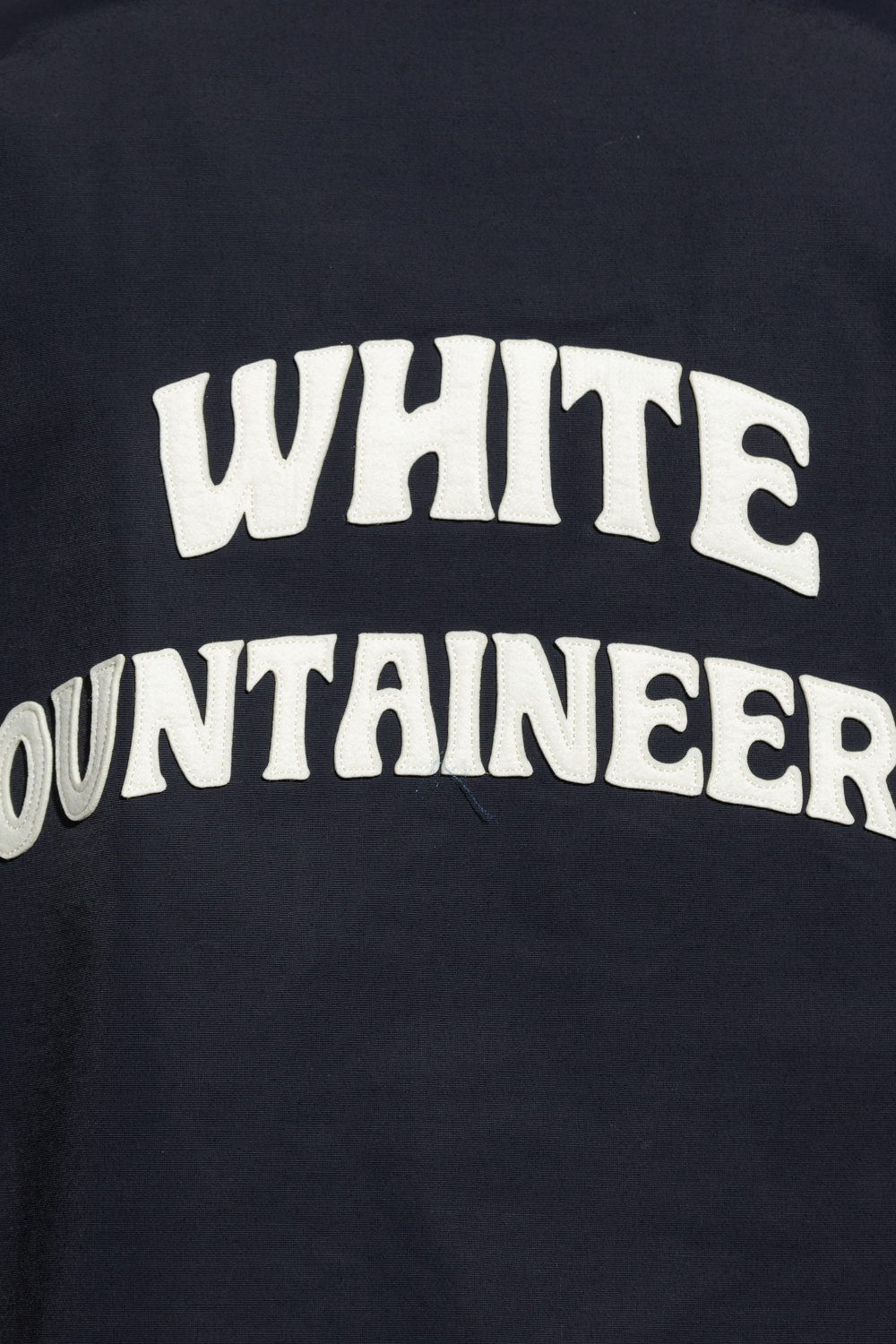 White Mountaineering T-shirt Col V Avec Fleurs Coton