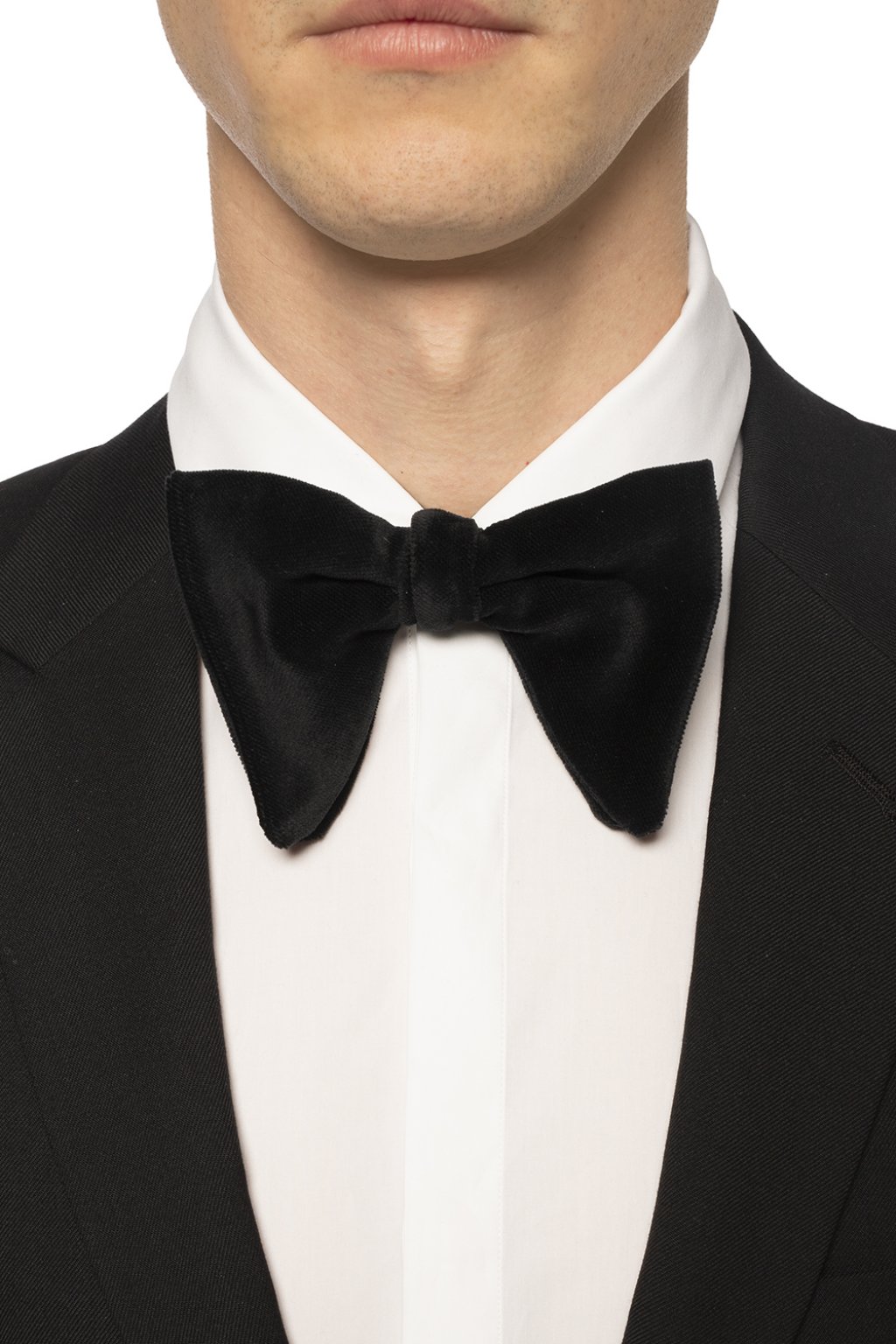 gucci velvet bow tie