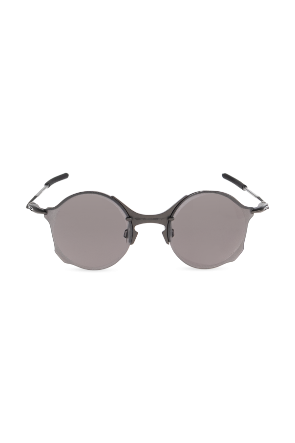 'Tailend Ti' sunglasses od Oakley