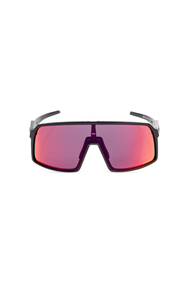‘Sutro’ sunglasses od Oakley