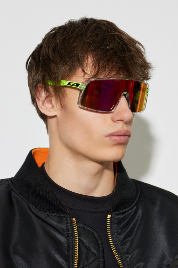 Oakley ‘Sutro’ sunglasses