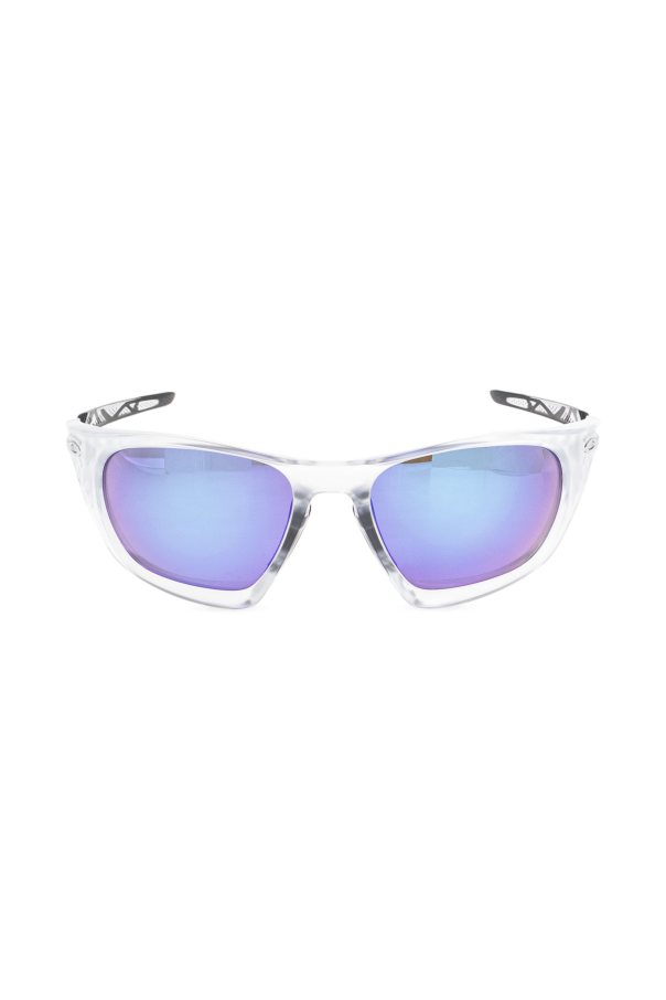 ‘Lateralis’ sunglasses od Oakley