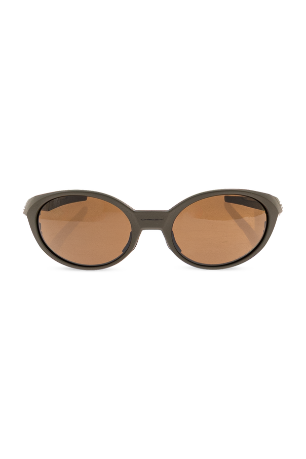 Sunglasses od Oakley
