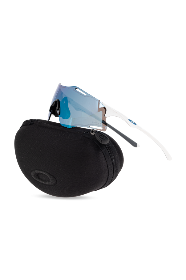 Oakley ‘Cybr Zero’ sunglasses