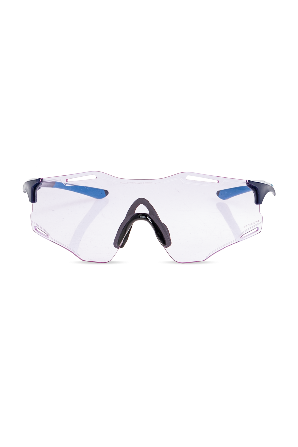 ‘Cybr Zero’ sunglasses od Oakley