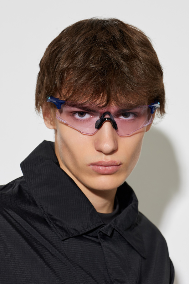 Oakley ‘Cybr Zero’ sunglasses