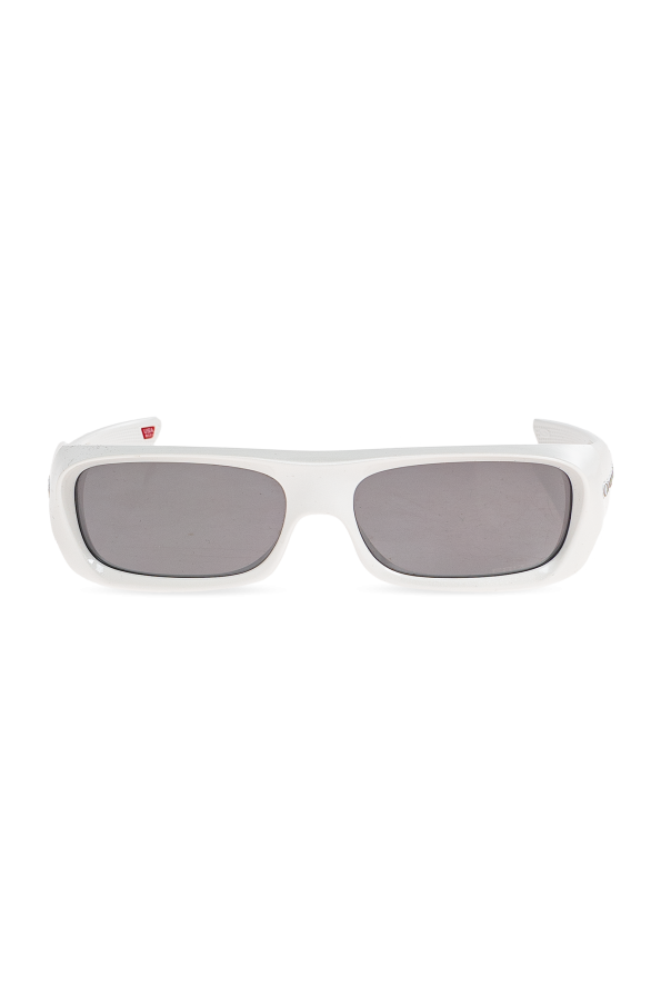 ‘Permian’ sunglasses od Oakley