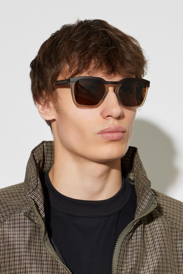 Oakley ‘HSTN SQ’ sunglasses