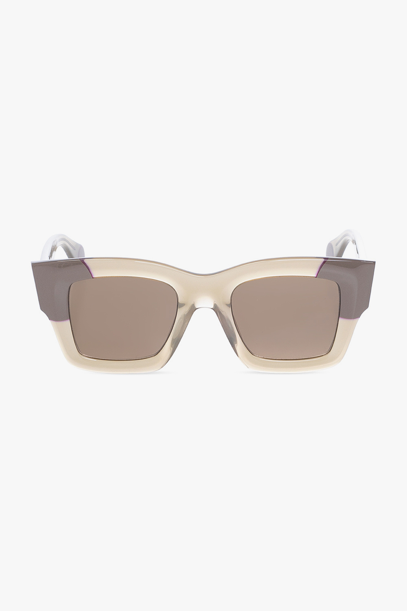 Jacquemus ‘Baci’ their sunglasses