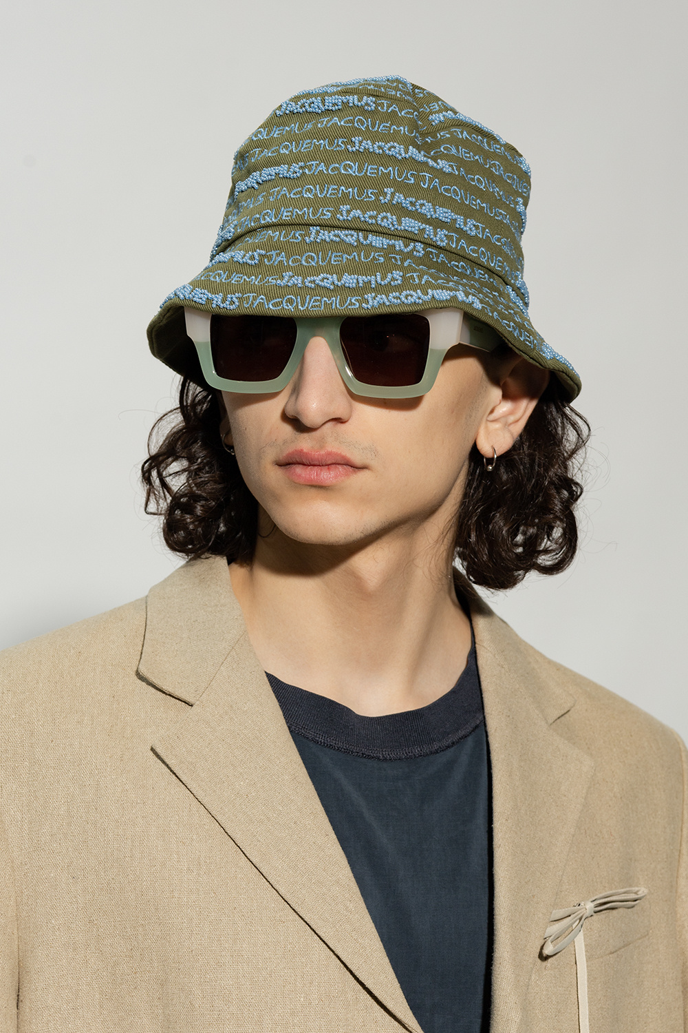 Jacquemus ‘Baci’ sunglasses