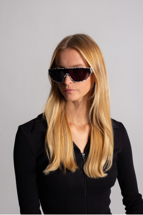Okulary przeciwsłoneczne z logo od Celine