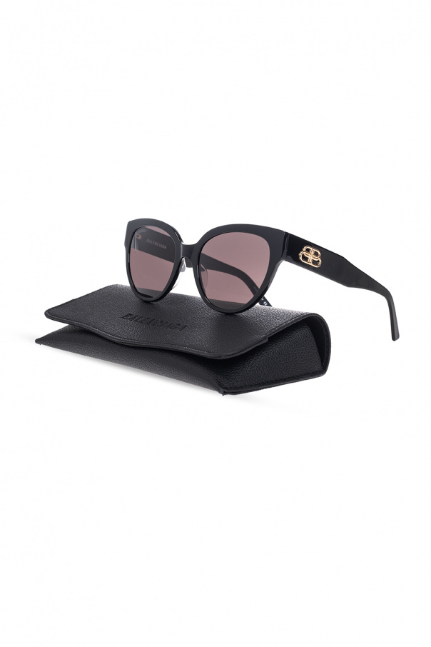 Balenciaga ‘Flat Butterfly’ sunglasses