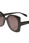 Alexander McQueen Expand your flawless wardrobe with the ® 1033 S aviator style sunglasses