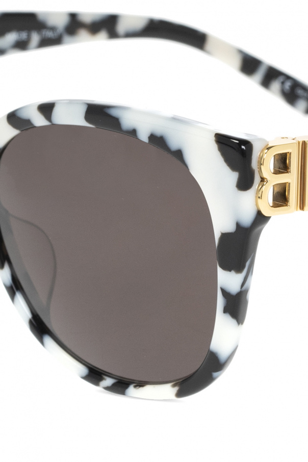 Balenciaga ‘Dynasty twitter cat’ sunglasses