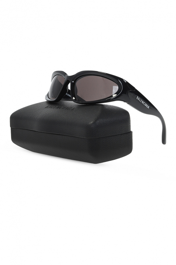 Balenciaga ‘Swift Oval’ sunglasses