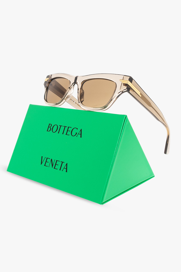 Bottega Veneta Logo-engraved P50 sunglasses